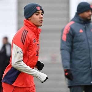 天天盈球网页版-孔帕尼：如果一切顺利，穆西亚拉会出战客战莱比锡的比赛